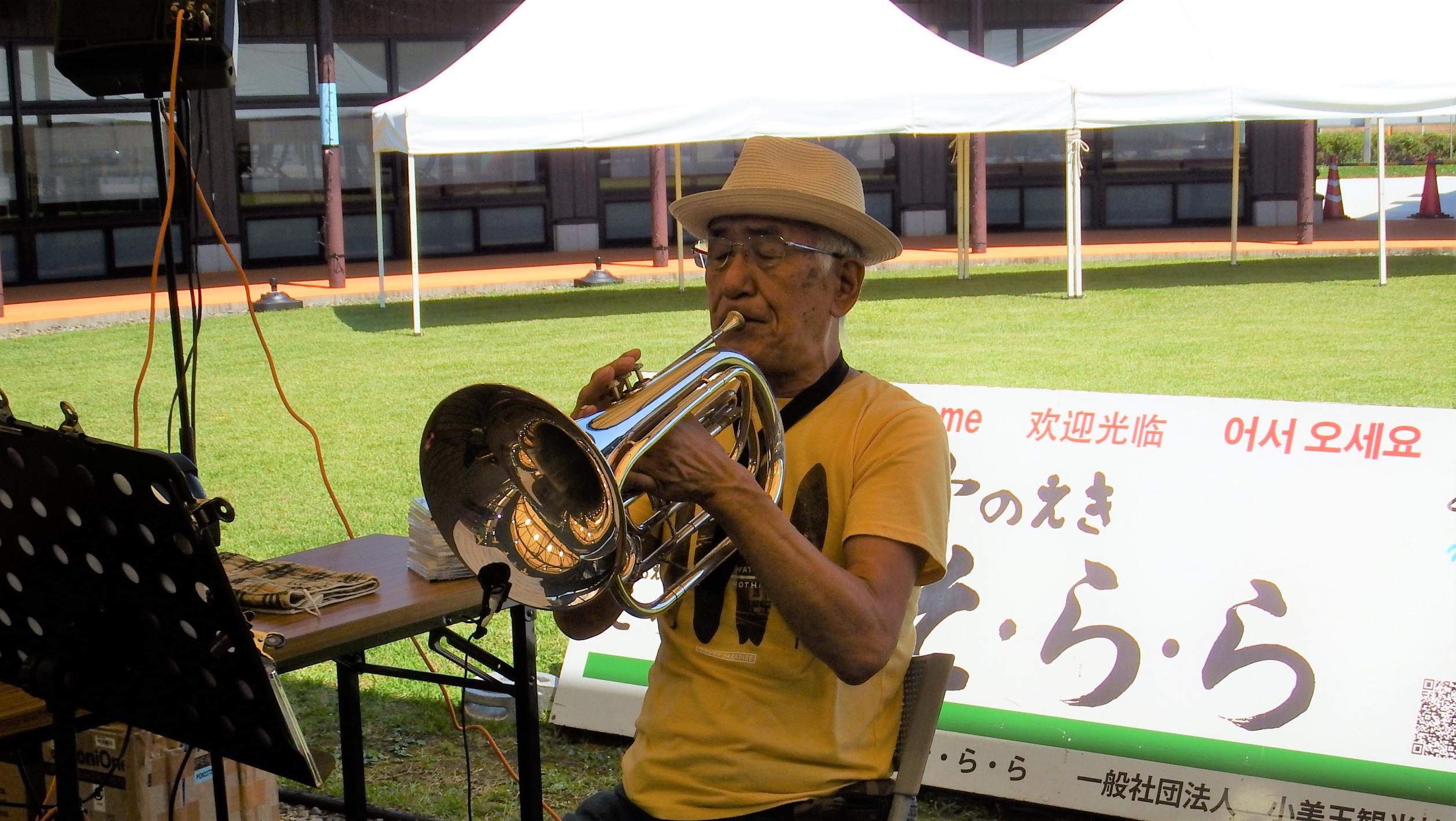 チャーリー栗原マラソン演奏