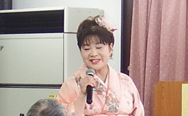 愛川れい子