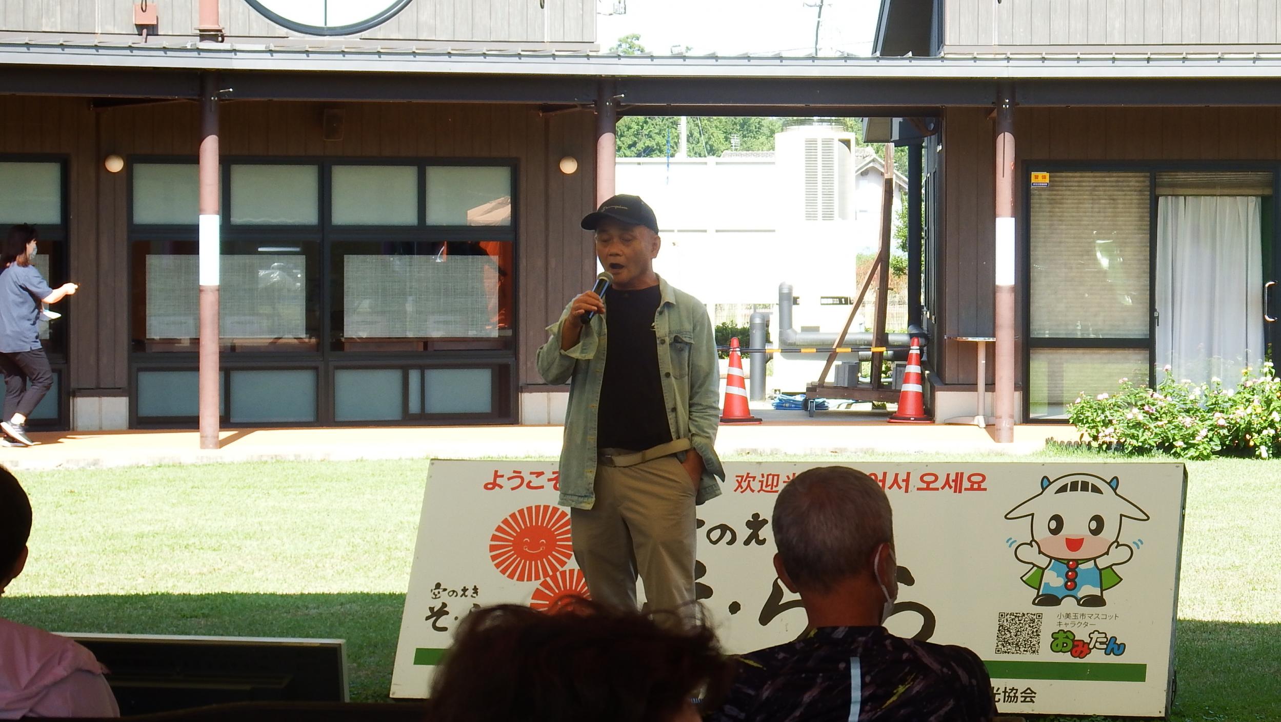 カラオケ楽園出演者写真2