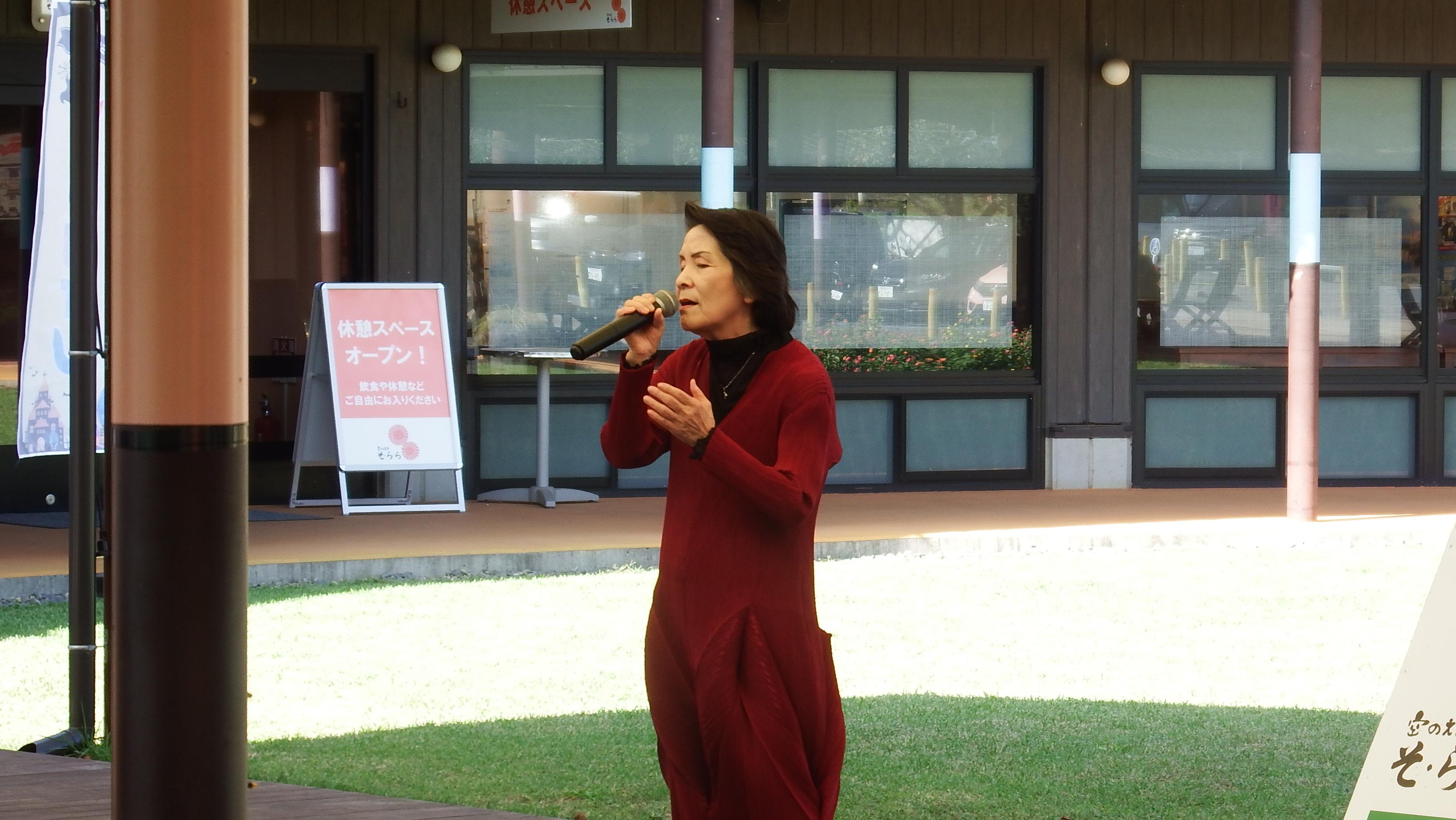 カラオケ楽園出演者写真9