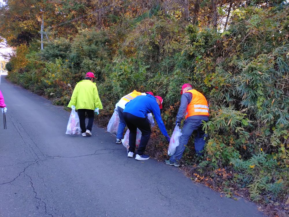 ごみ拾い様子2