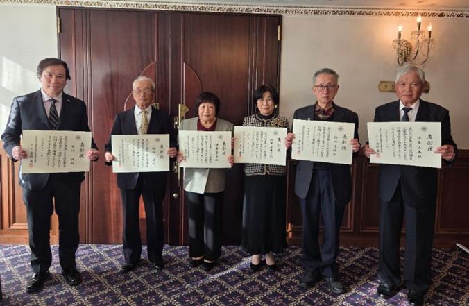 6名の受賞者の写真