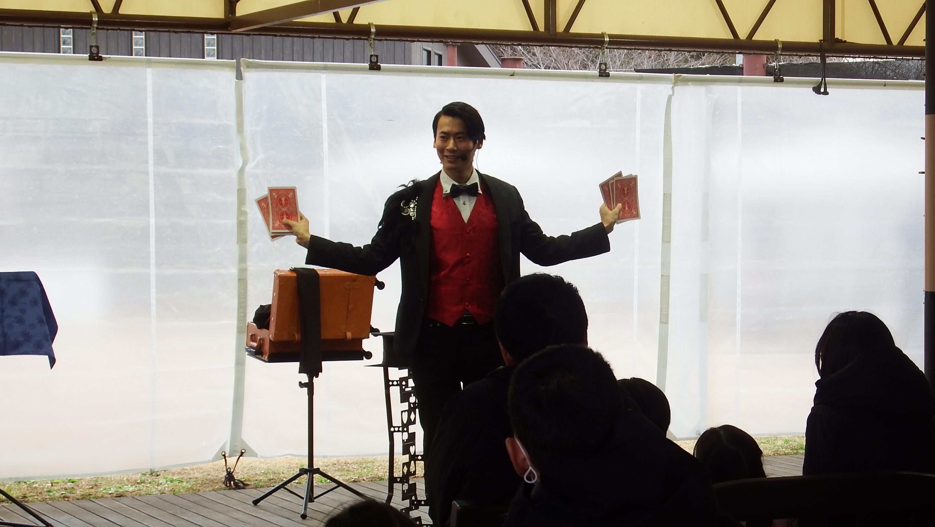 マジシャンアキラ写真1 マジシャンアキラ写真1