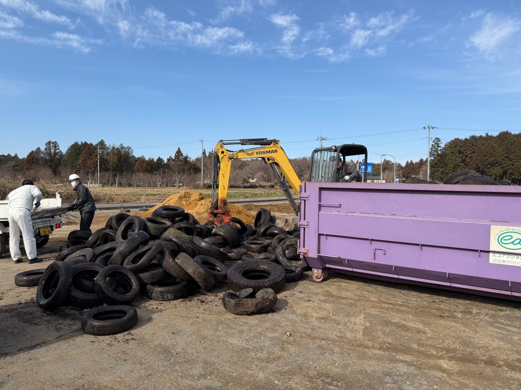 タイヤ搬入2