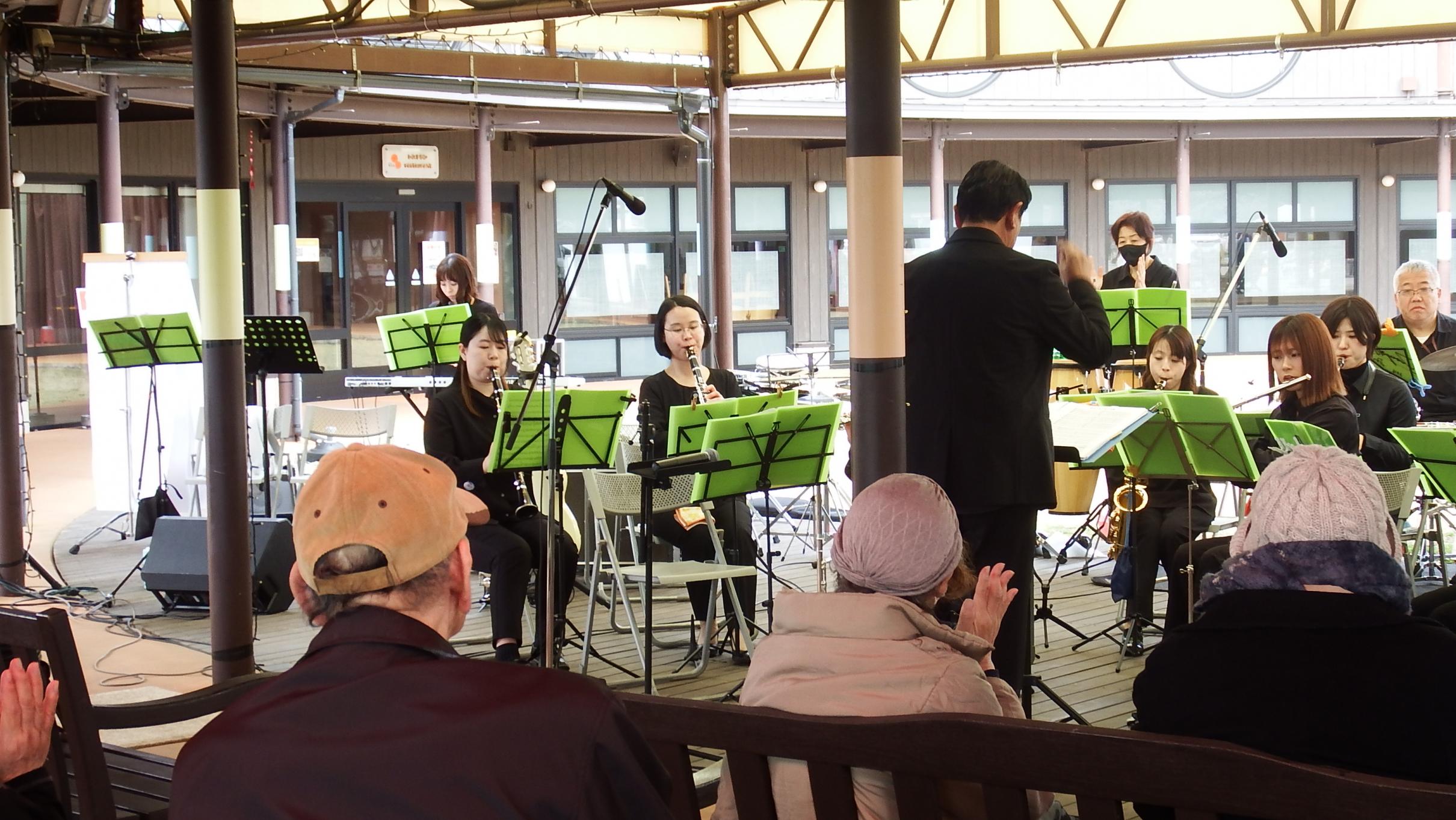 ブライトゥン写真3 ブライトゥン写真3