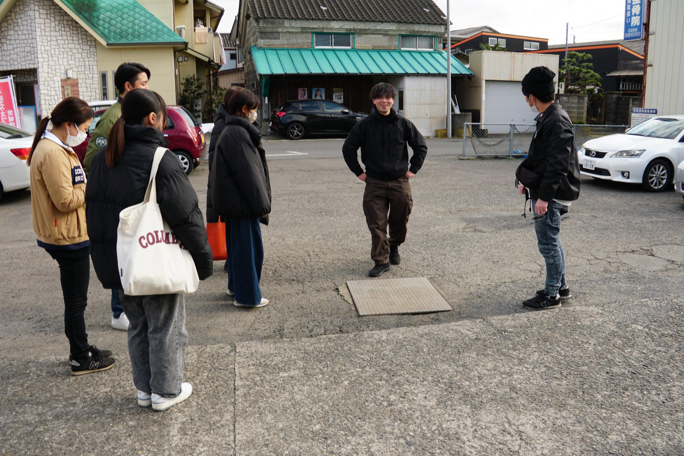 まち歩きワークショップ（裏路地ツアー）