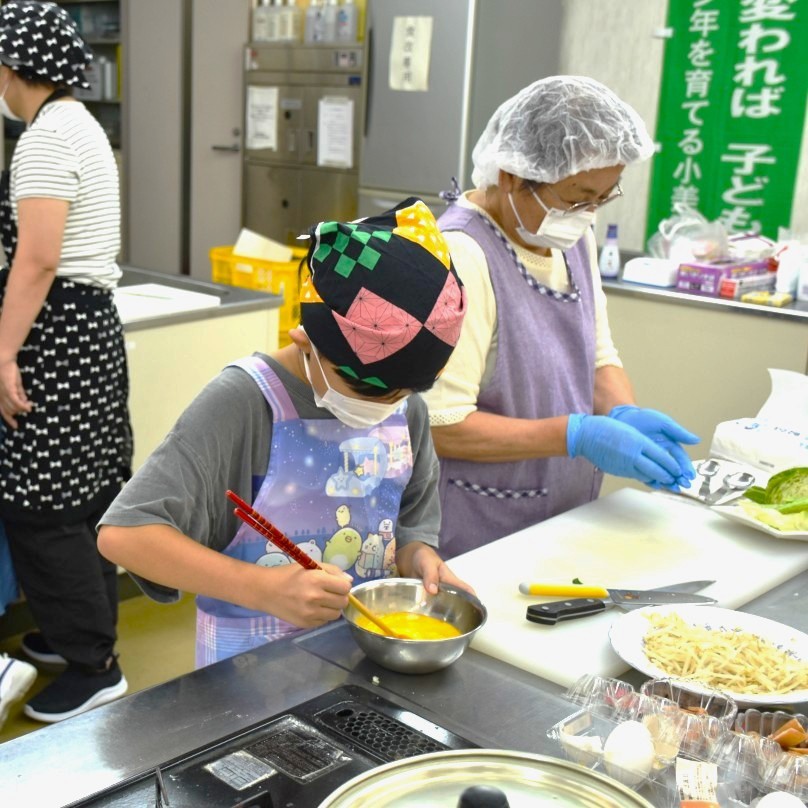 ファミリークッキングの写真(1) ファミリークッキングの写真(1)